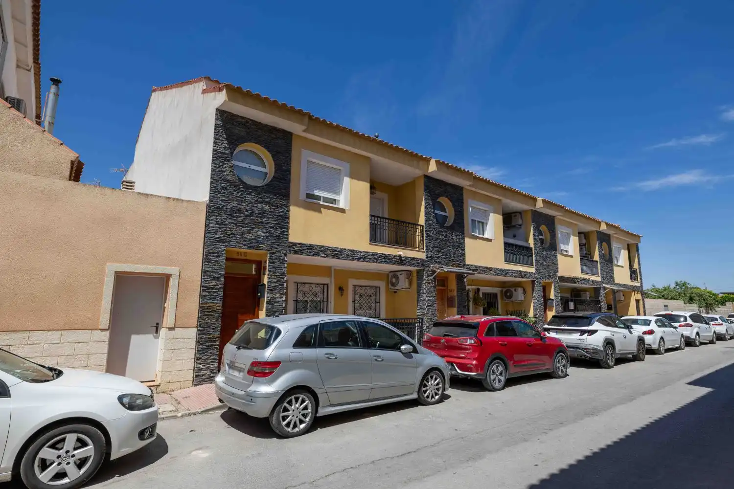 Außenansicht von Wohnung zum Verkauf in Las Torres de Cotillas mit Klimaanlage, Terrasse und Abstellraum