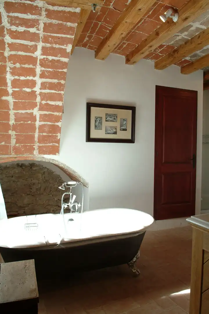Baño de Finca rústica en venta en Camprodon con Calefacción, Jardín privado y Terraza
