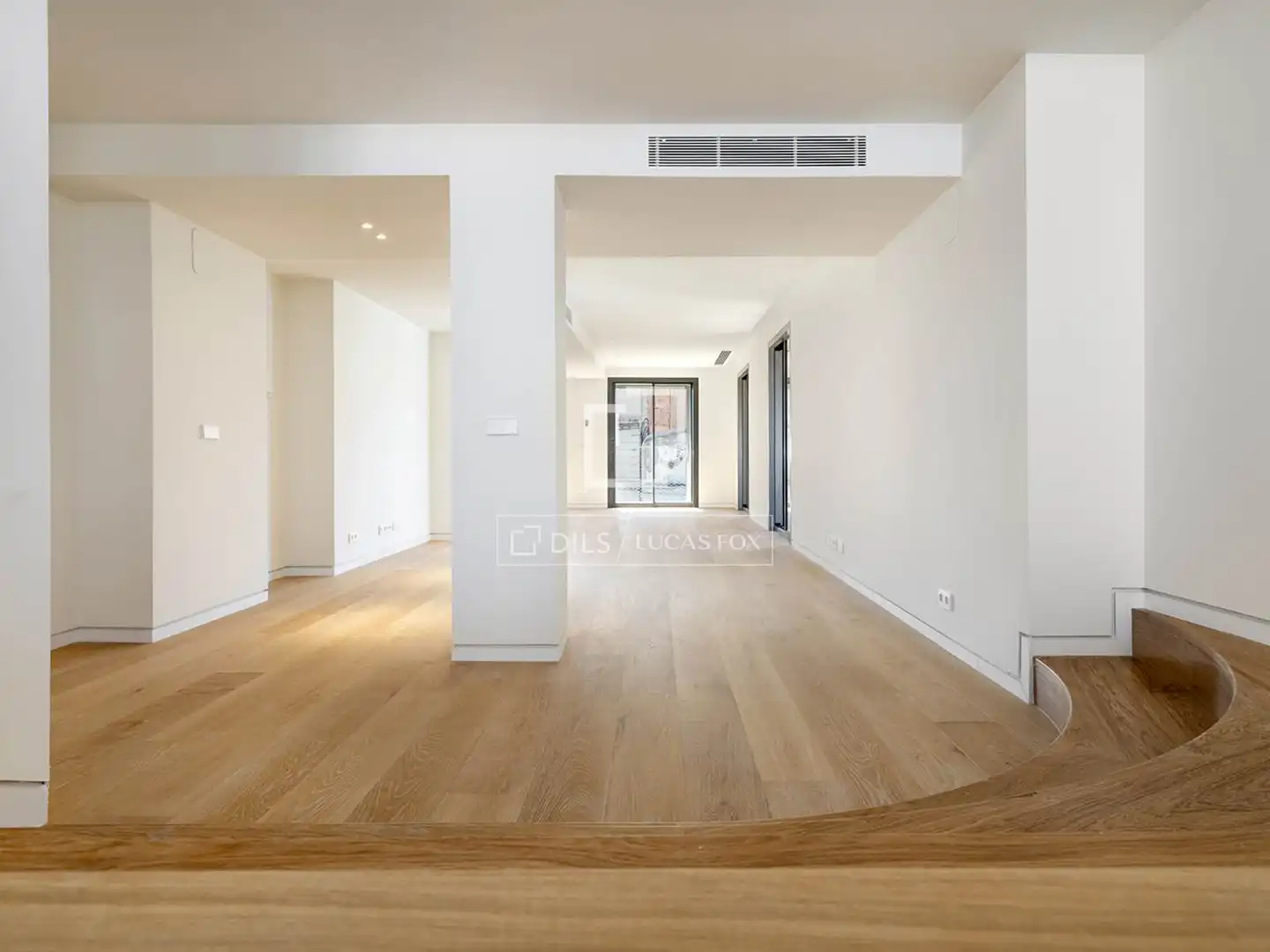 Exterior view of Attic for sale in Barcelona  with Air Conditioner, Terrace and Swimming Pool