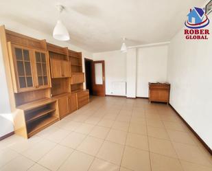 Living room of Flat for sale in Salamanca Capital  with Heating