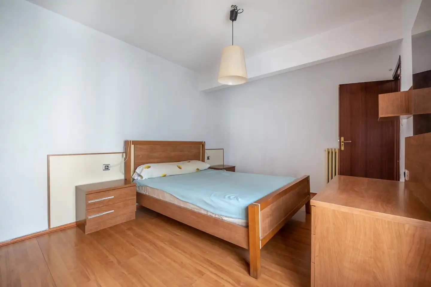 Piso en venta en De Doña Vicenta Manzanedo, Sur