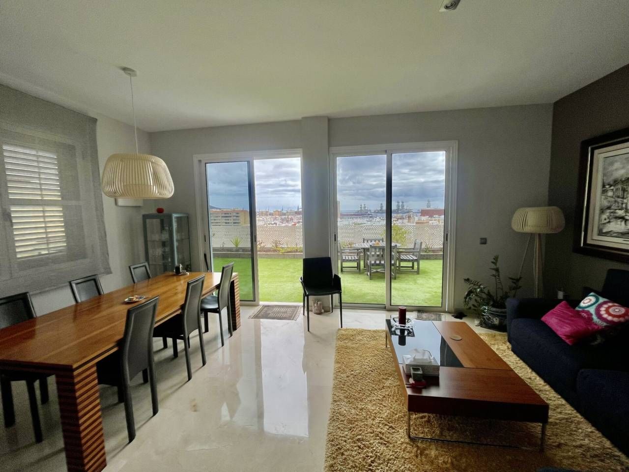 Sala d'estar de Casa o xalet en venda en Las Palmas de Gran Canaria amb Jardí privat i Terrassa