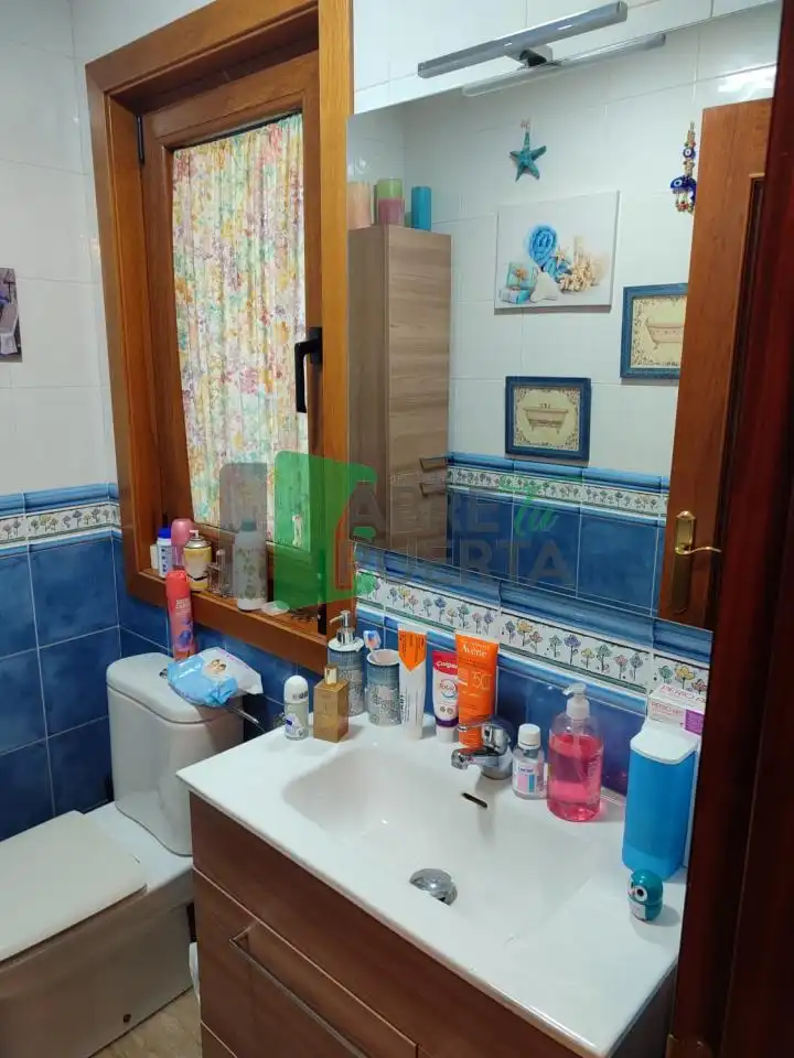 Bathroom of Houses for sale in O Pereiro de Aguiar   with Heating, Private garden and Parquet flooring
