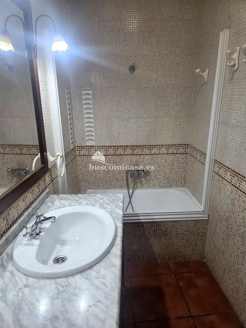 Baño de Casa adosada en venta en Mancha Real con Aire acondicionado, Terraza y Balcón