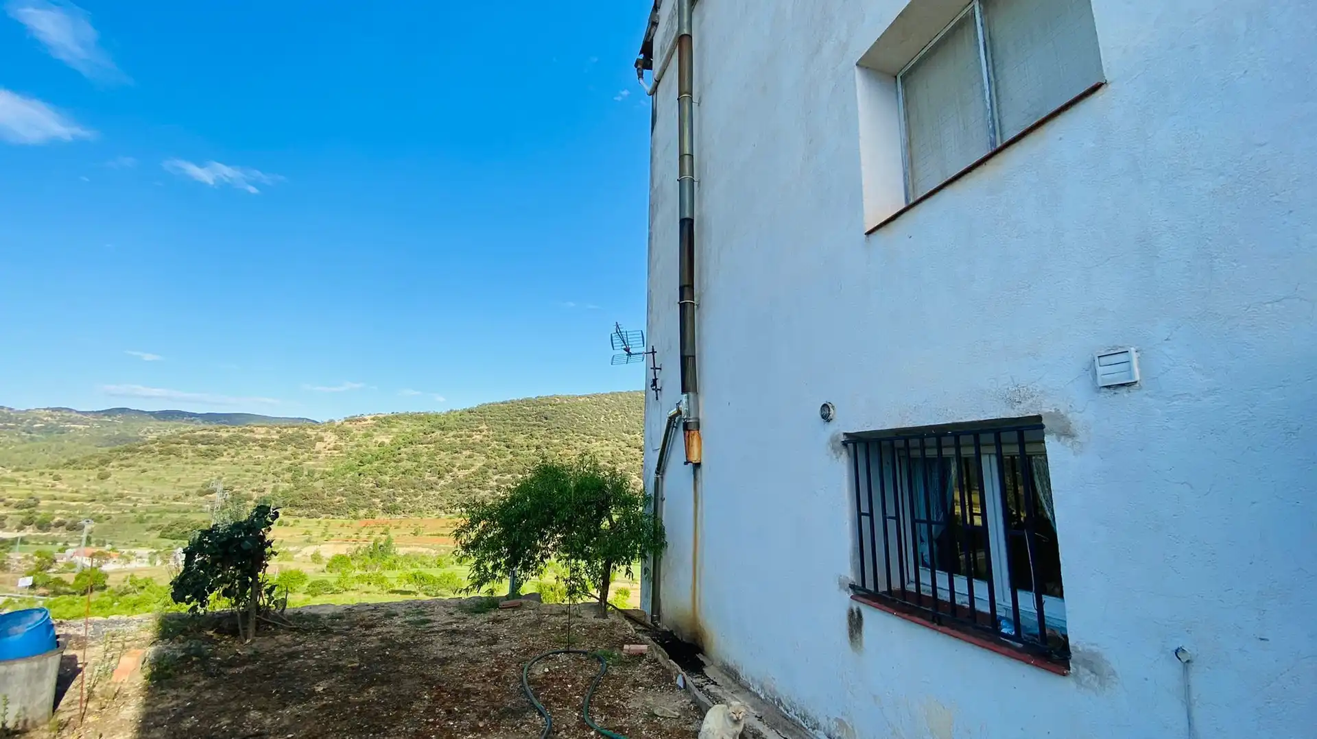 Vista exterior de Casa o chalet en venta en La Mata de Morella con Calefacción, Jardín privado y Terraza
