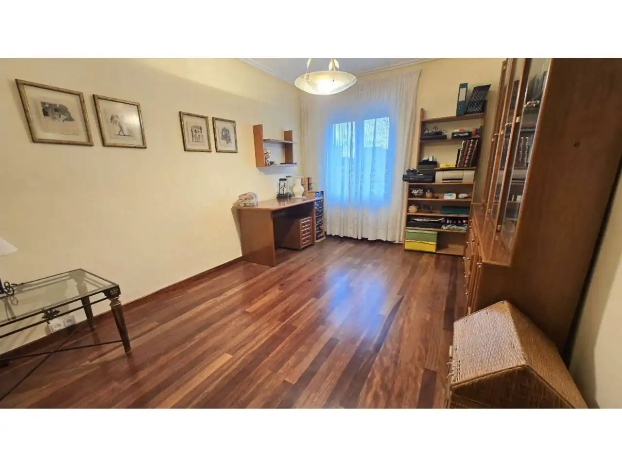 Dormitori de Apartament en venda en  Logroño amb Calefacció, Parquet i Terrassa