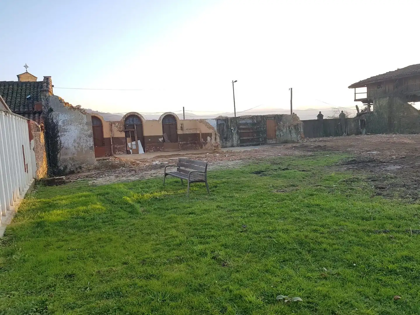 Residencial en venda a La Felguera