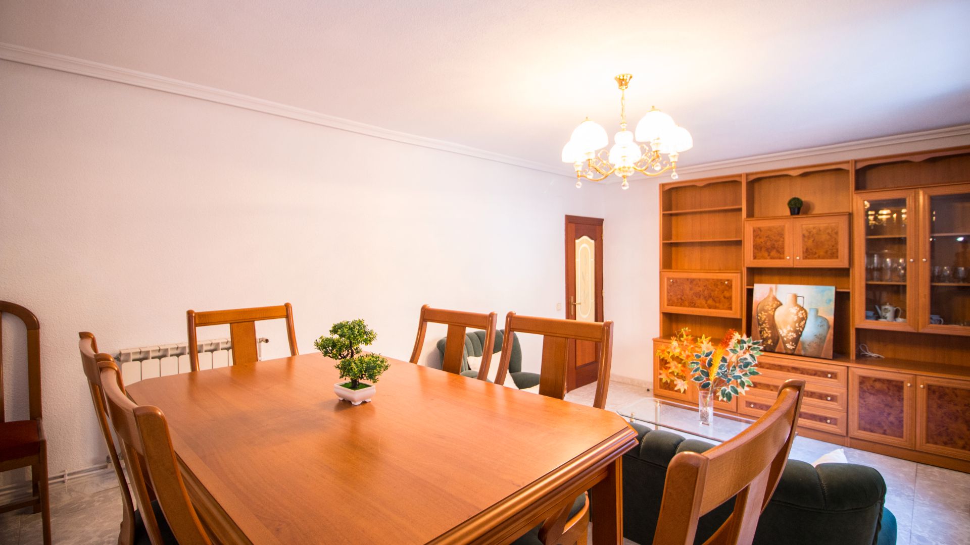 Menjador de Pis en venda en  Madrid Capital amb Aire condicionat, Calefacció i Moblat