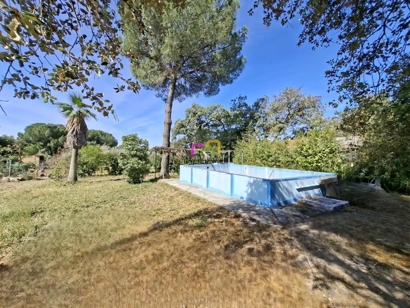 Garten von Country house zum Verkauf in Badajoz mit Terrasse, Abstellraum und Schwimmbad