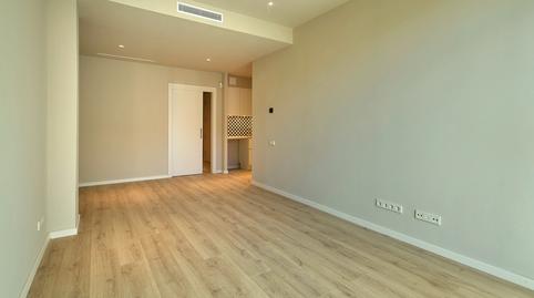 Foto 5 de Pis de lloguer a Carrer de València, 595, El Camp de l'Arpa del Clot, Barcelona