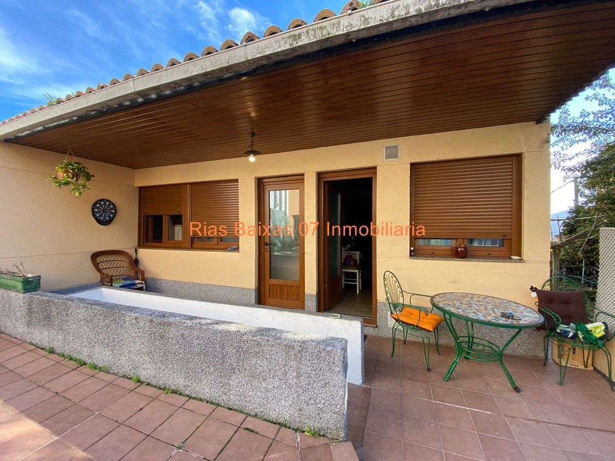 Exterior view of House or chalet for sale in Vigo   with Terrace, Storage room and Balcony