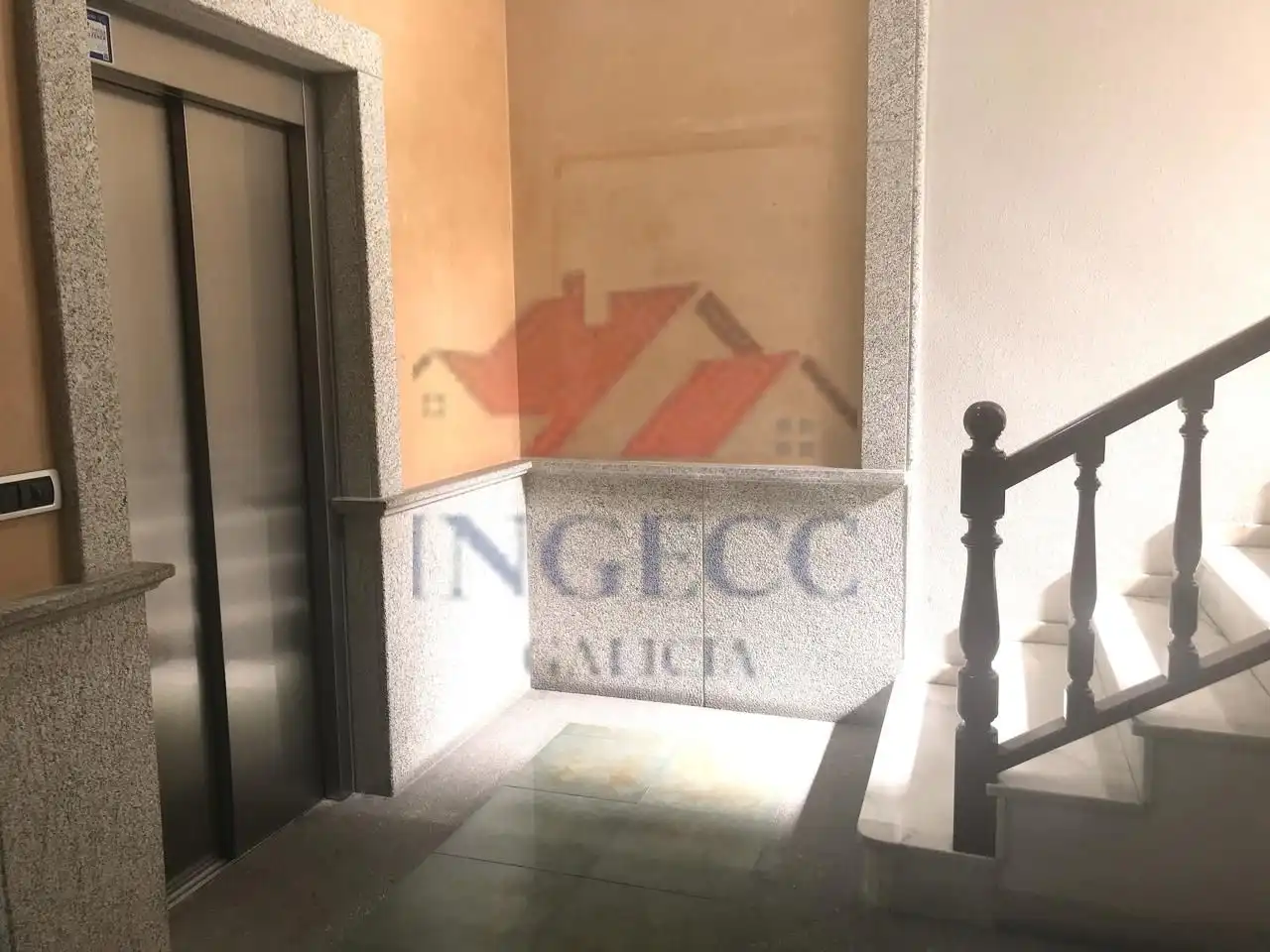 Piso en venta en Miño con Calefacción, Parquet y Terraza