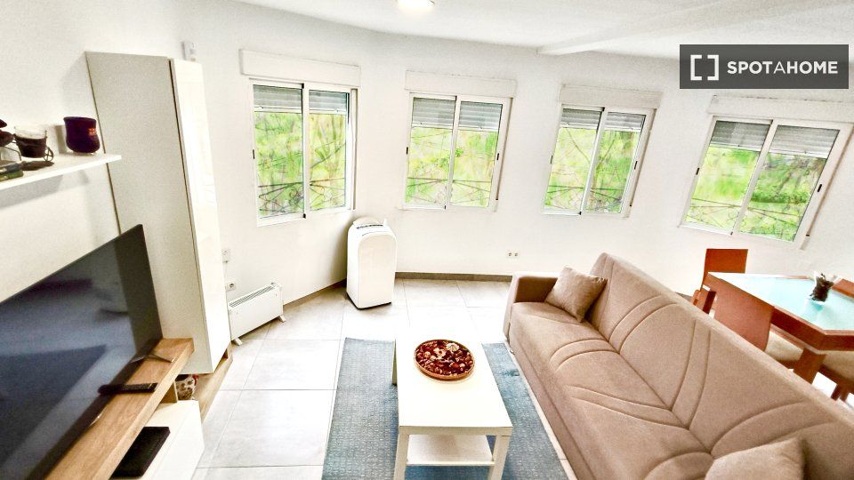 Living room of Flat to rent in  Barcelona Capital  with Air Conditioner, Heating and Furnished