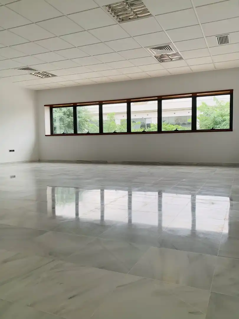 Office for rent in Dos Hermanas
