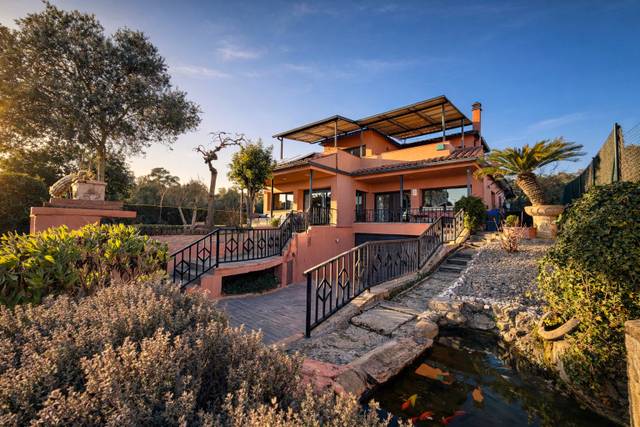 Casa-chalet en Venta en Carrer de les Escoles en Aiguaviva