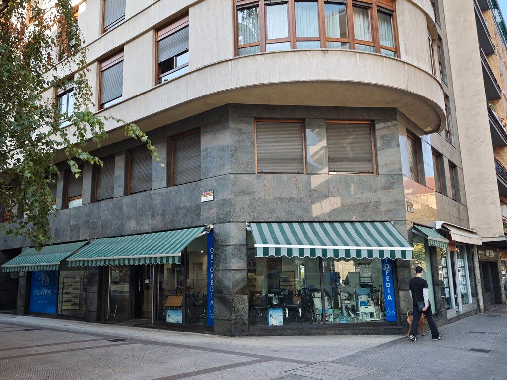Exterior view of Office to rent in Durango  with Air Conditioner, Heating and Internet
