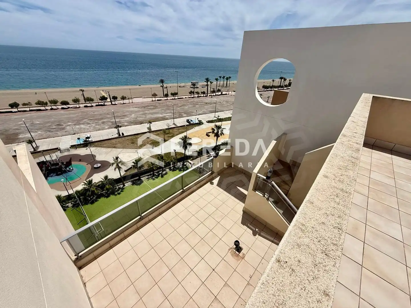 Terrasse von Dachboden zum Verkauf in Roquetas de Mar mit Terrasse und Gemeinschaftspool