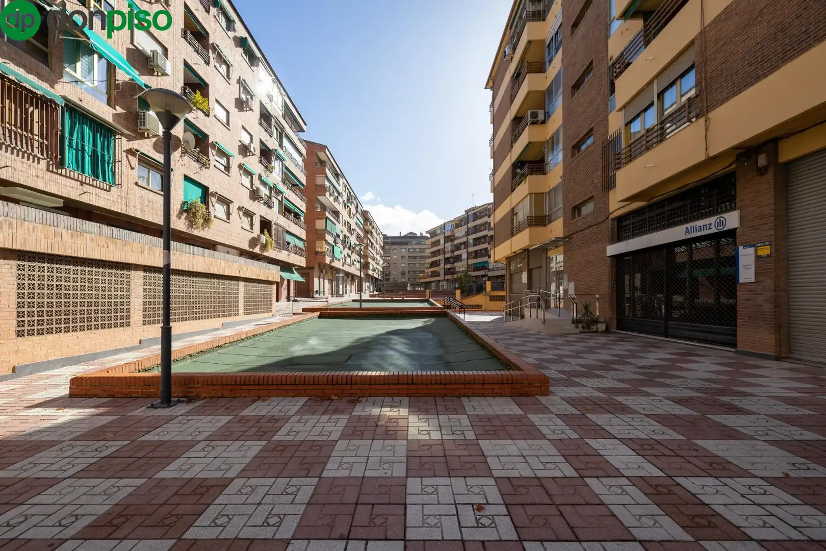 Exterior view of Flat for sale in Granada  with Air Conditioner, Heating and Terrace