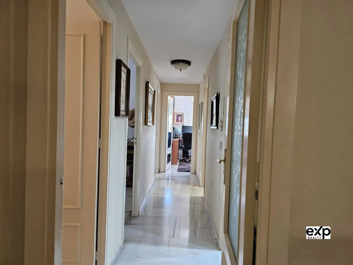 Flat for sale in Fuengirola  with Air Conditioner, Swimming Pool and Furnished