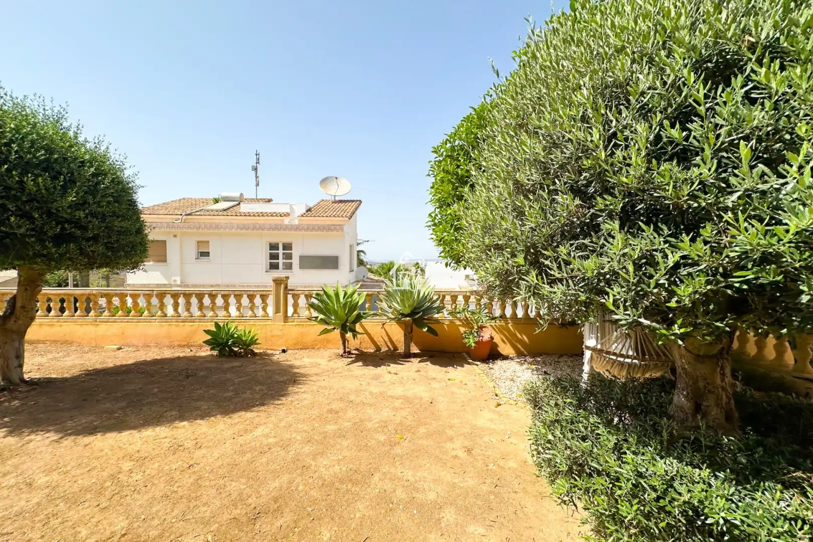 Jardí de Finca rústica de lloguer en San Miguel de Salinas amb Aire condicionat, Jardí privat i Terrassa