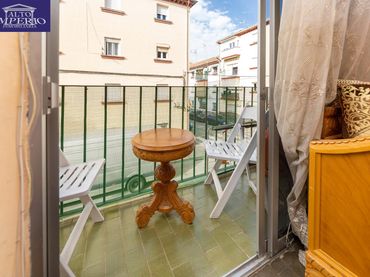 Piso con balcón en venta en Zaidín