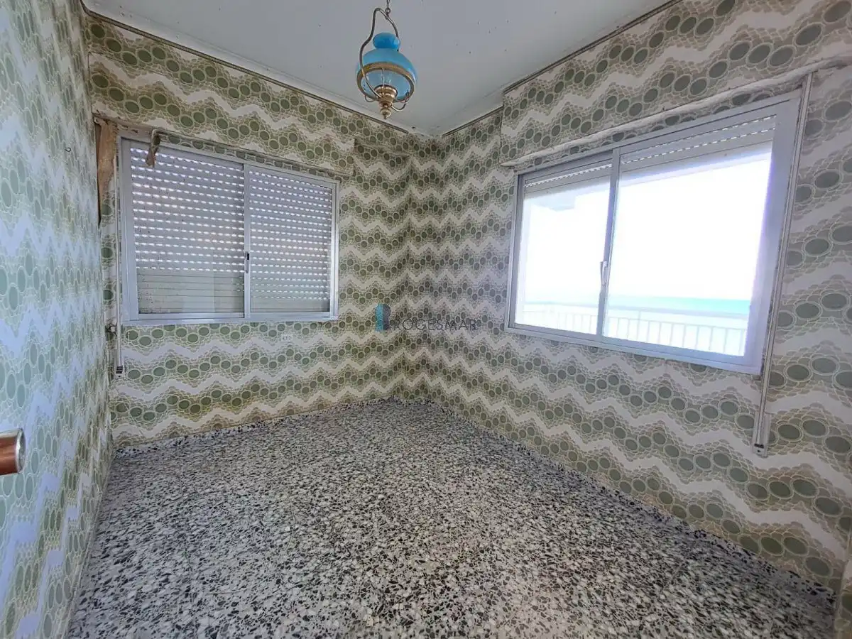 Dormitori de Apartament en venda en Benicasim / Benicàssim amb Piscina comunitària