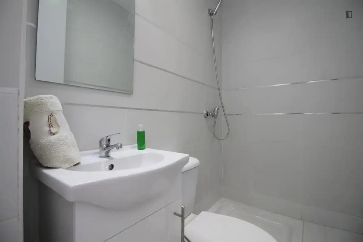 Study for rent in Zofio