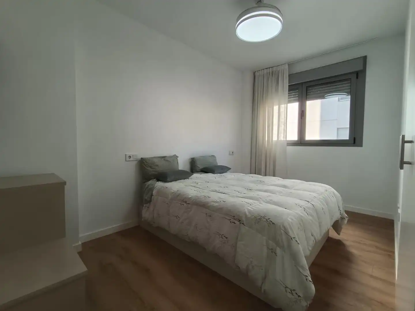 Schlafzimmer von Wohnung zum Verkauf in Córdoba mit Klimaanlage, Heizung und Privatgarten