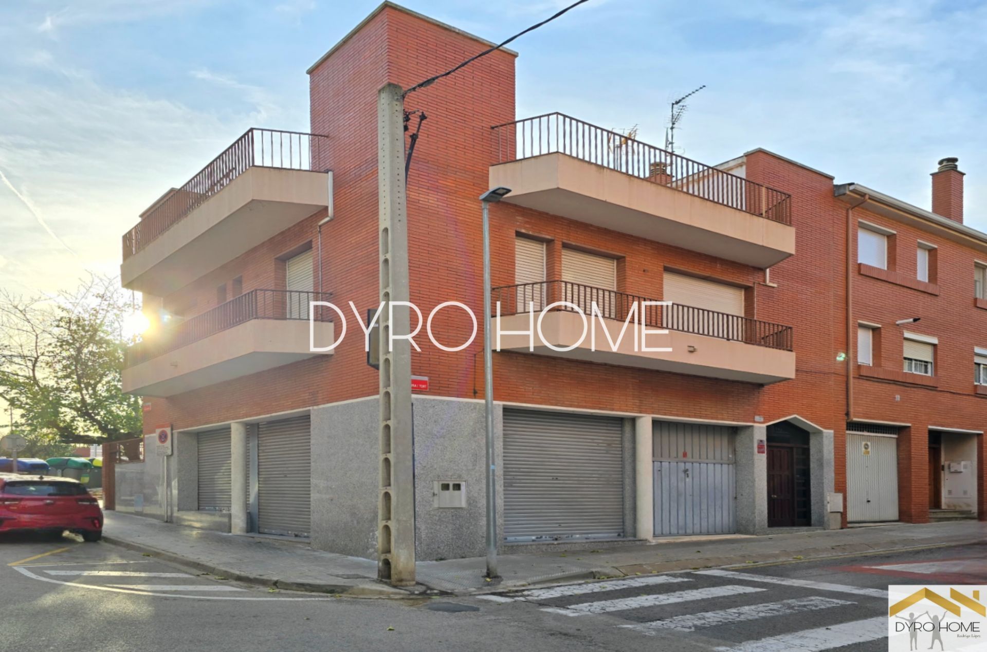 Casa adosada en venda a JAUME VENTURA I TORT, Passeig Maragall, Gavà