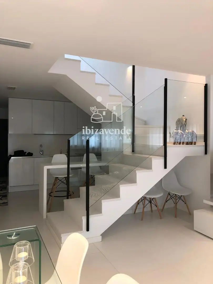 Dúplex de alquiler en Santa Eulària des Riu con Aire acondicionado, Calefacción y Terraza