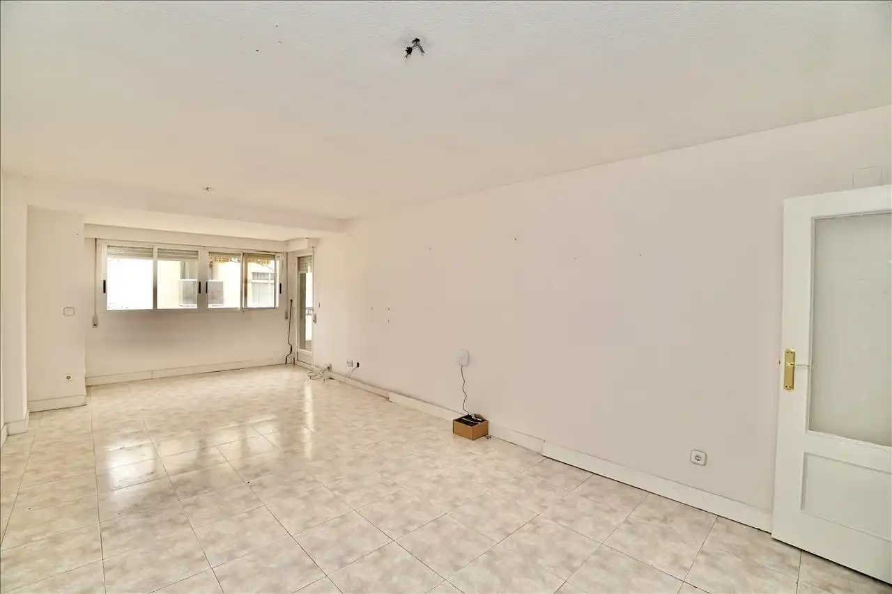 Appartement avec ascenseur à vendre à Mare De Deu De La Merce