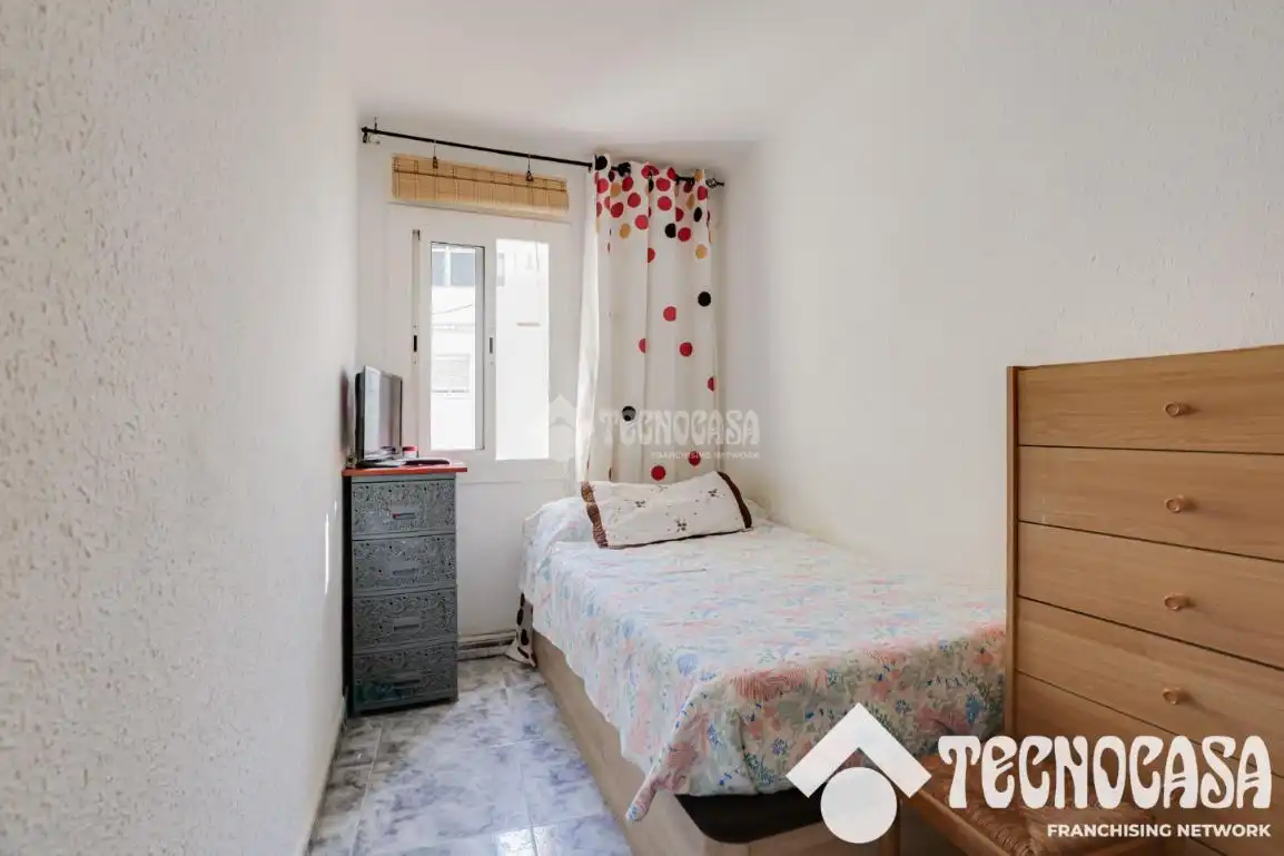 Habitación de Piso en venta en Santa Coloma de Gramenet