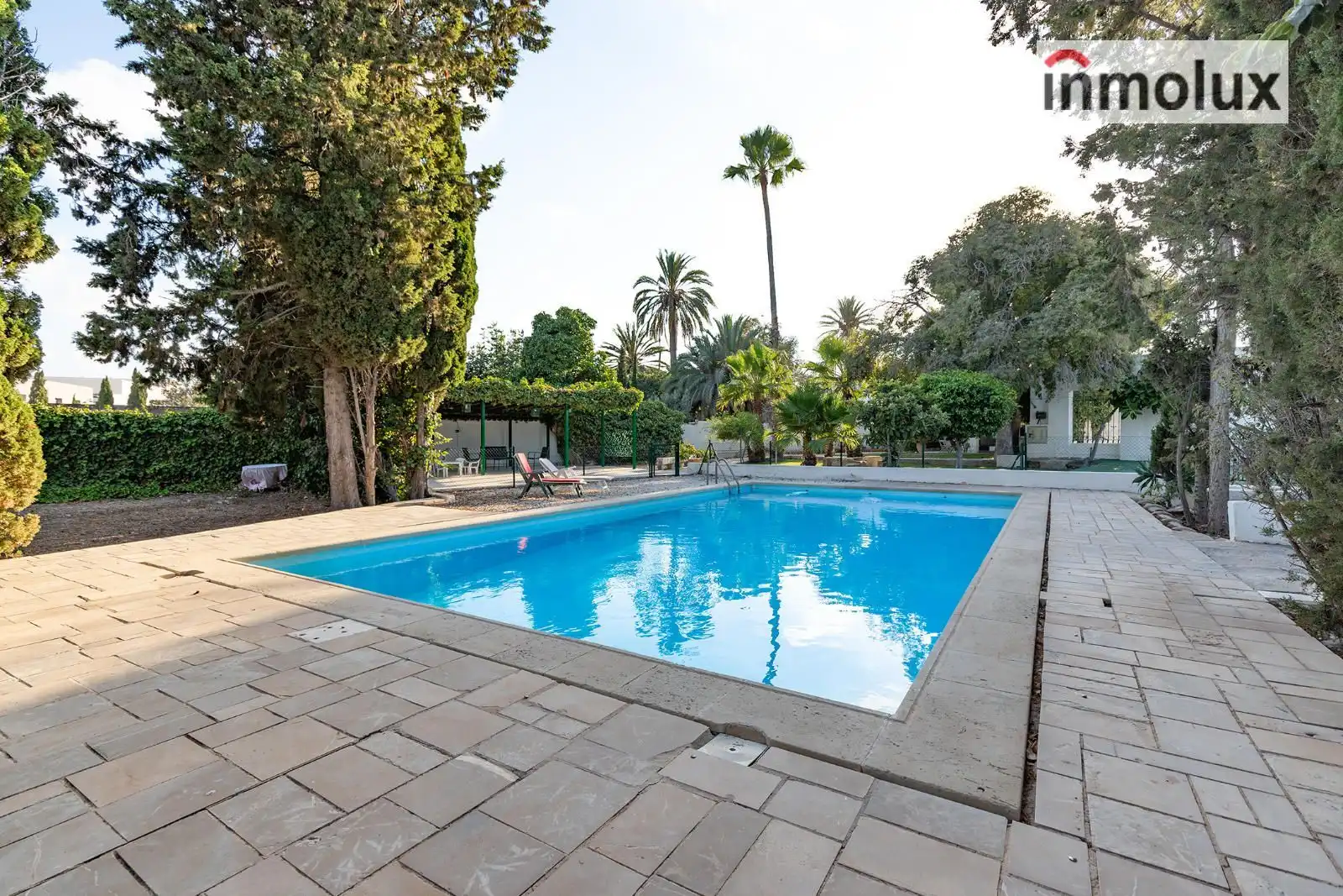 Chalet con piscina en venta en Partida Cantalar