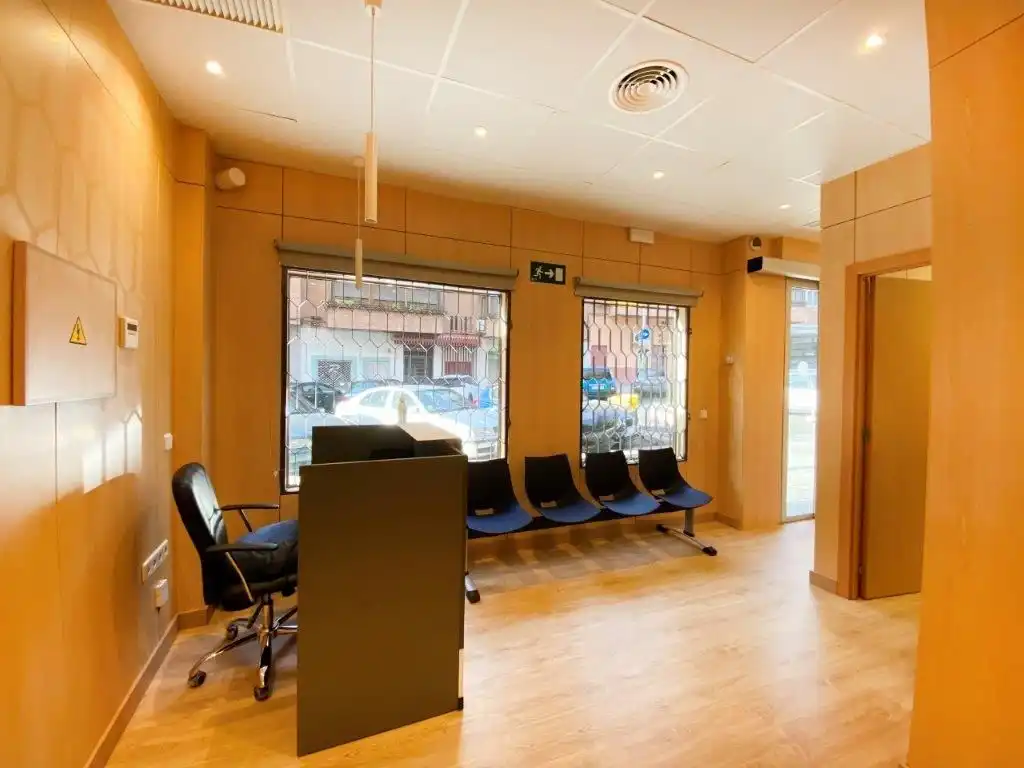 Office for rent in Madrid  with Air Conditioner and Heating