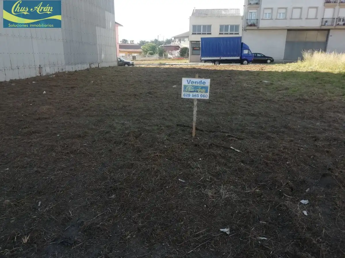 Grundstücke und Bauplätze zum Verkauf in Avenida Avenida de Bergantiños, imagen 2