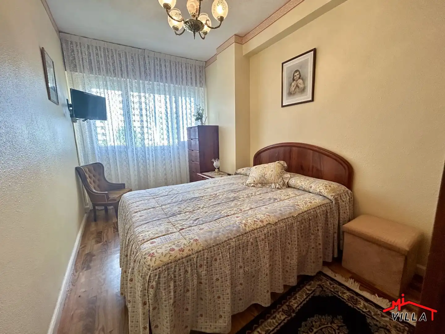 Bedroom of Flat for sale in Laredo