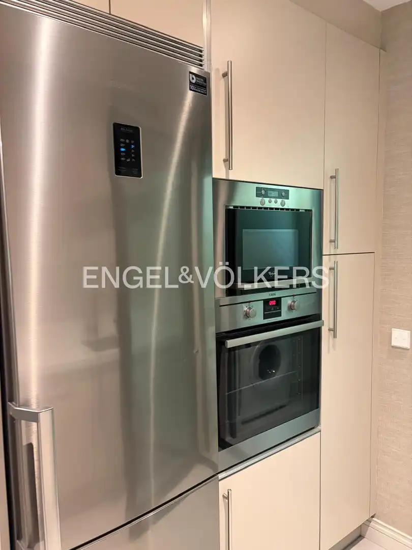 Cocina de Apartamento de alquiler en Madrid con Aire acondicionado, Calefacción y Jardín privado