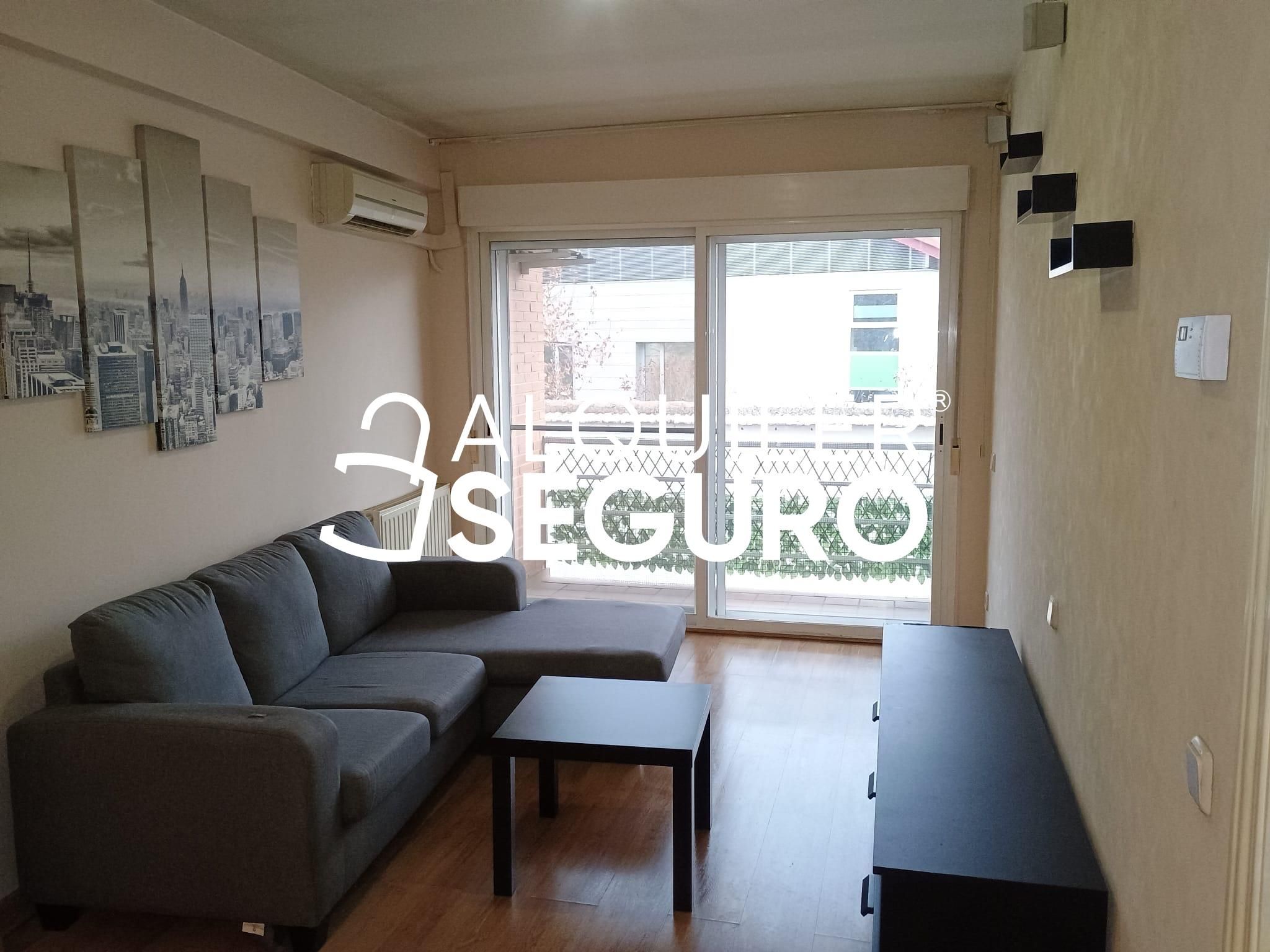 Dormitori de Pis de lloguer en Ciempozuelos amb Aire condicionat, Calefacció i Terrassa