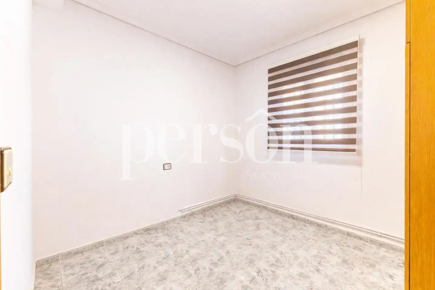 Dormitori de Casa o xalet en venda en La Pobla de Vallbona amb Aire condicionat, Calefacció i Terrassa