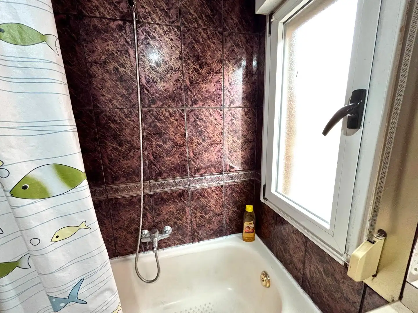 Baño de Piso en venta en Gijón  con Calefacción, Terraza y Trastero