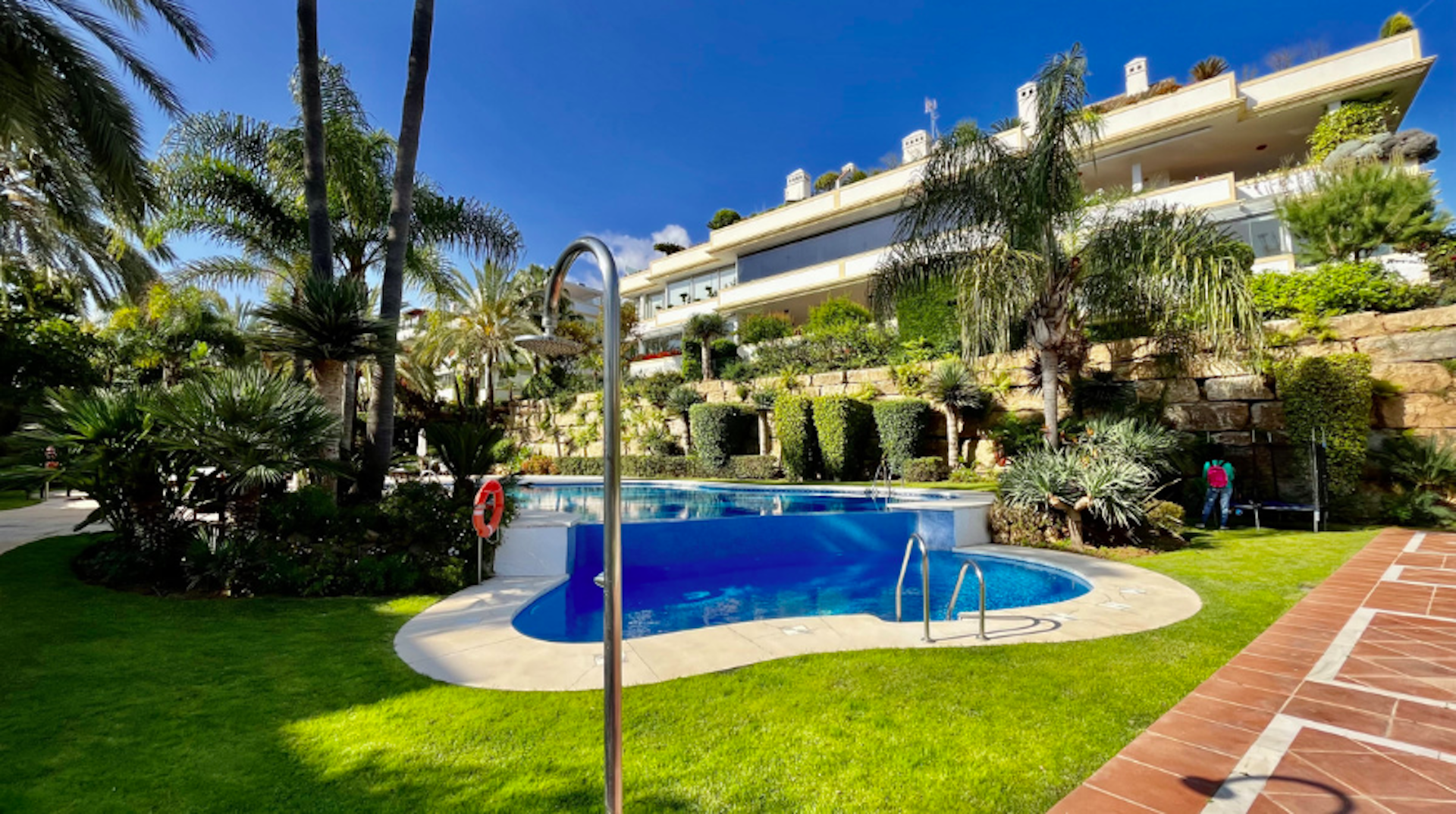 Jardí de Planta baixa de lloguer en Marbella amb Terrassa, Piscina i Piscina comunitària