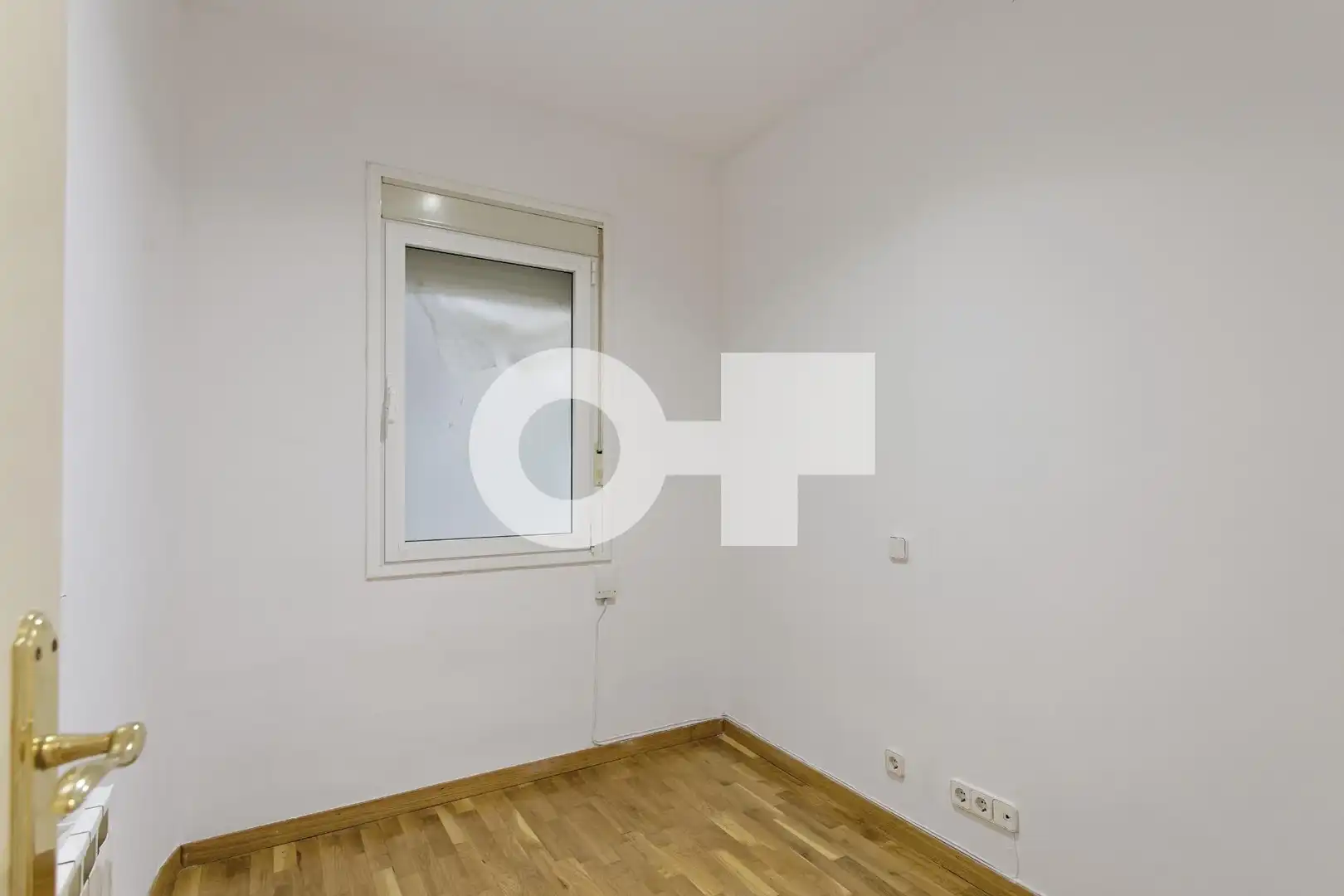 Schlafzimmer von Wohnungen zum Verkauf in Barcelona mit Heizung, Parkett und Alarm