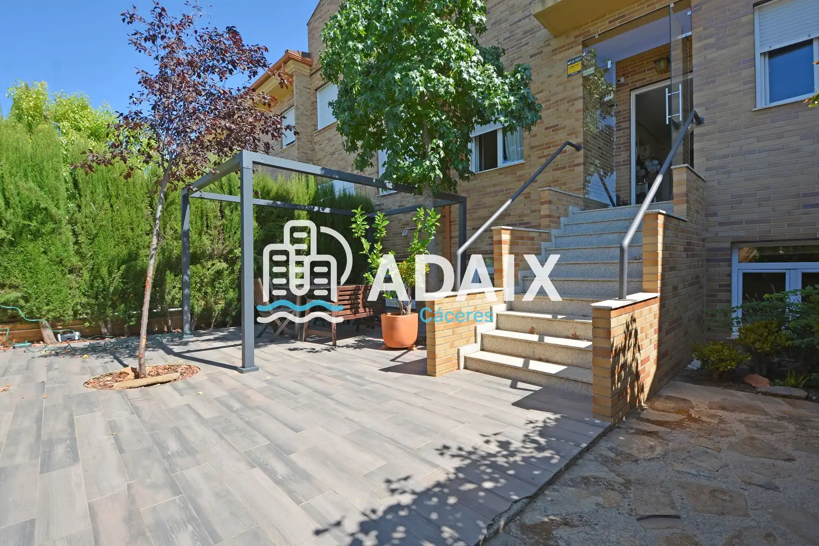 House with pool for sale in C/ DOCTOR ALIRIO NOGUERA, imagen 4