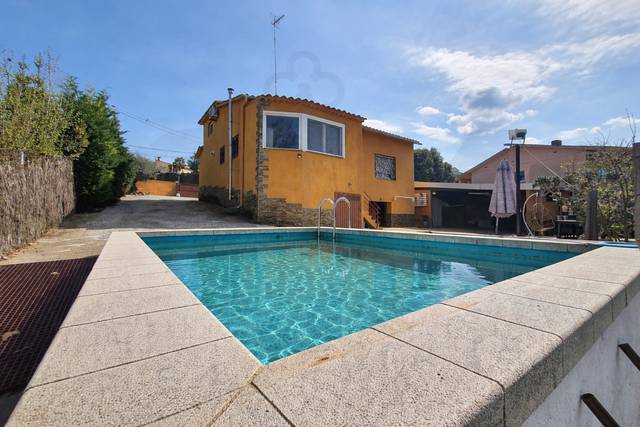 Casa-chalet en Venta en Sant Antoni de Vilamajor