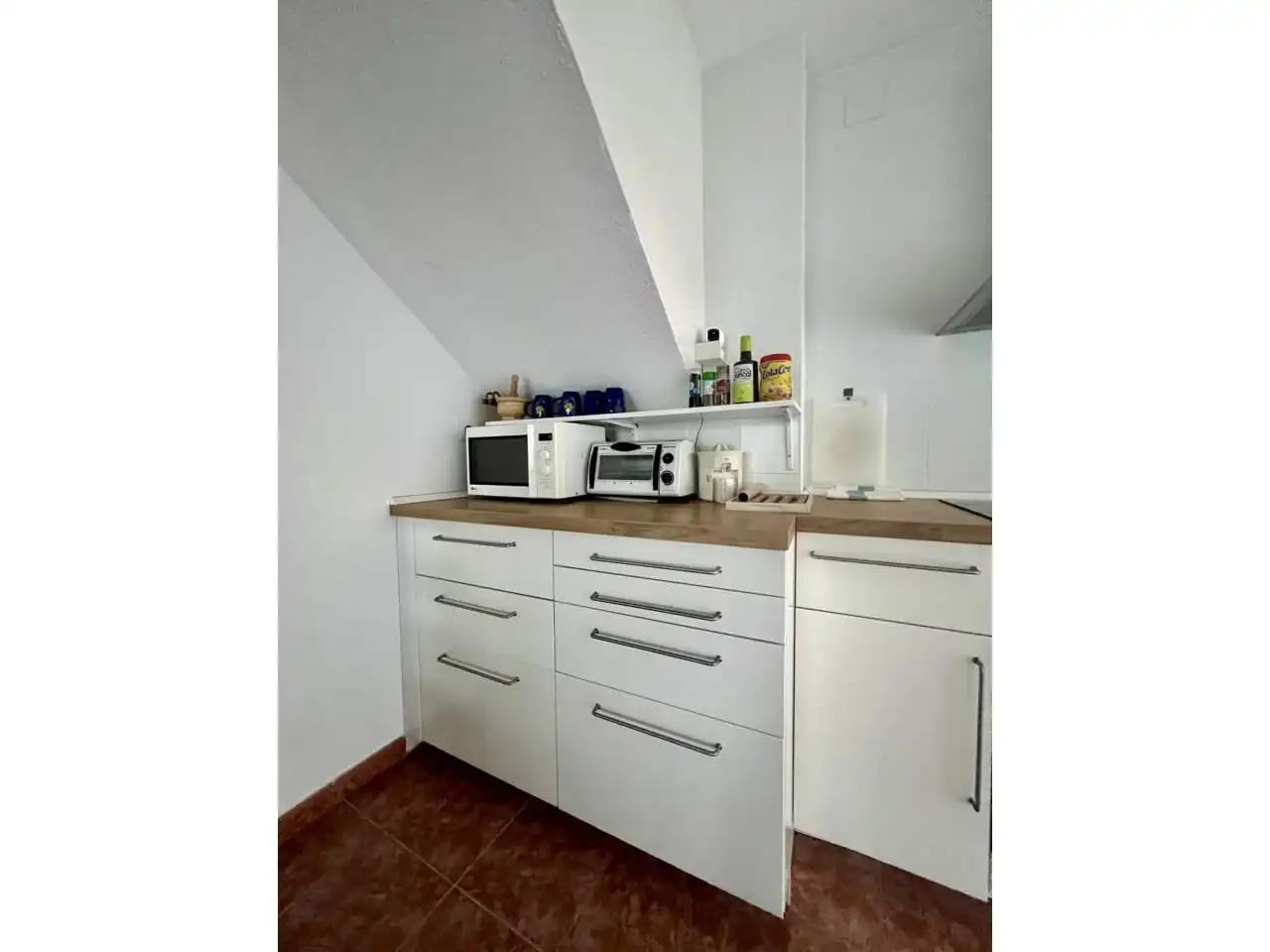 Cuina de Casa o xalet de lloguer en El Campello amb Aire condicionat, Terrassa i Moblat