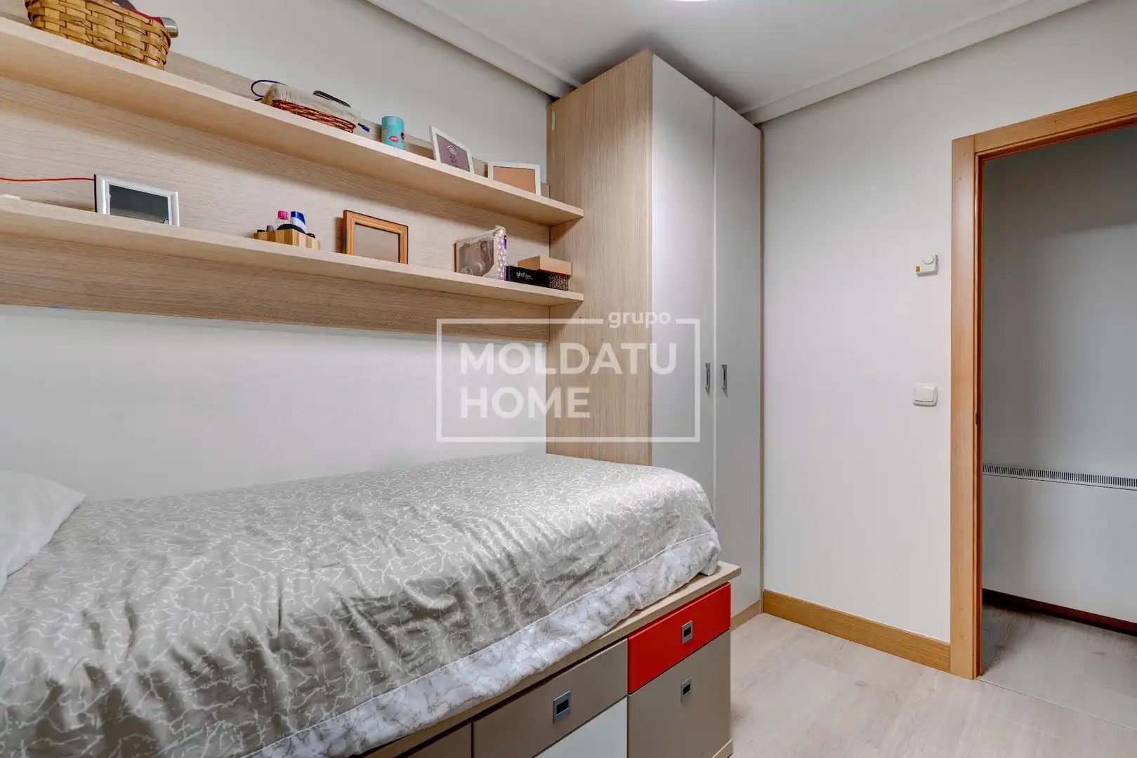 Habitación de Piso en venta en Irun  con Calefacción