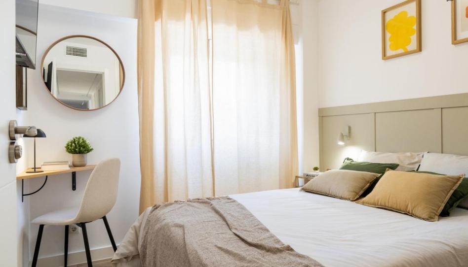 Foto 1 de Apartament per a compartir a Valleaguado - La Cañada, Madrid