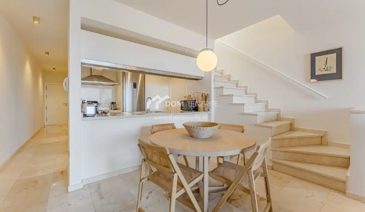 Cocina de Piso en venta en Arona con Aire acondicionado, Terraza y Piscina