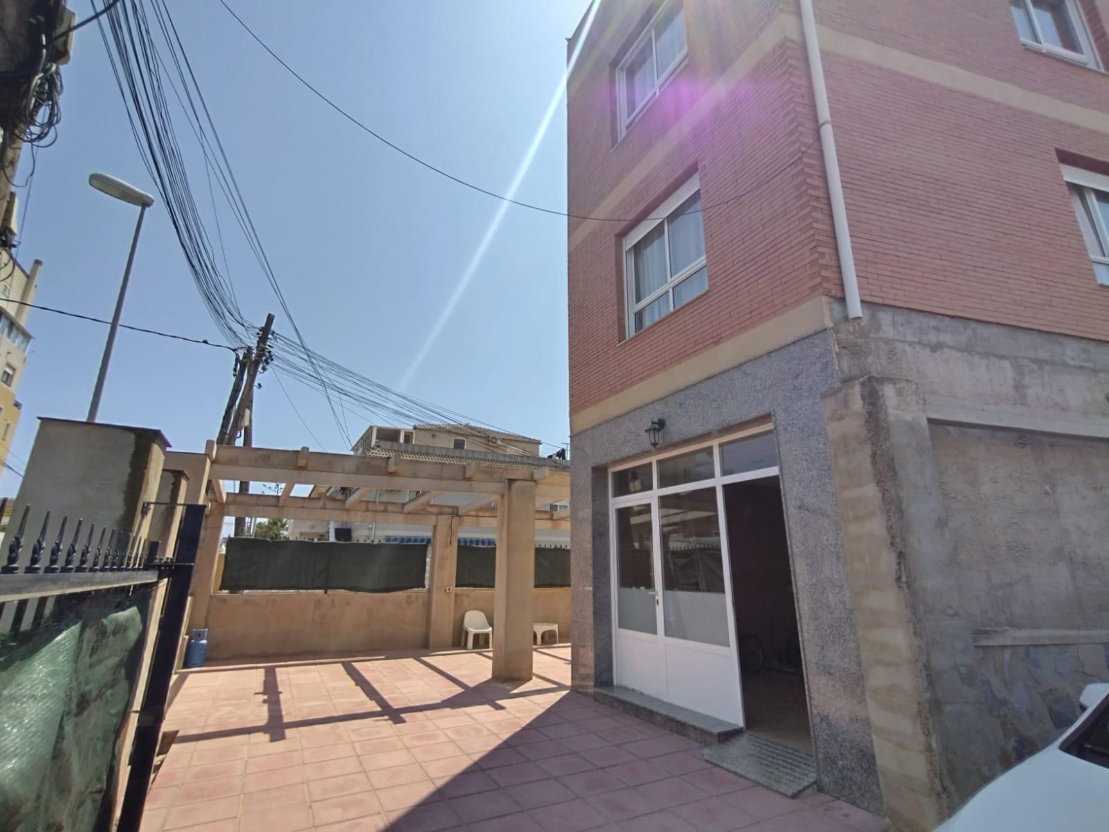 Exterior view of House or chalet for sale in Torrevieja  with Air Conditioner, Heating and Terrace