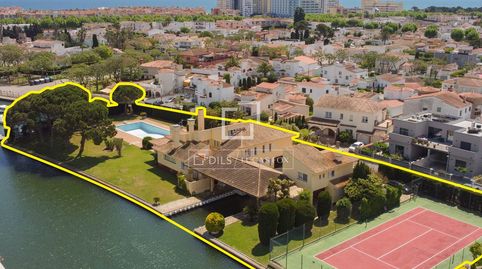 Parcela en canal principal con amarre de 13,30m en Empuriabrava, Costa Brava, imatge 3